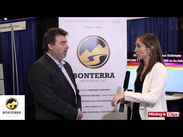 Dale Ginn with The Resource Maven, Gwen Preston at the 2016 VRIC...